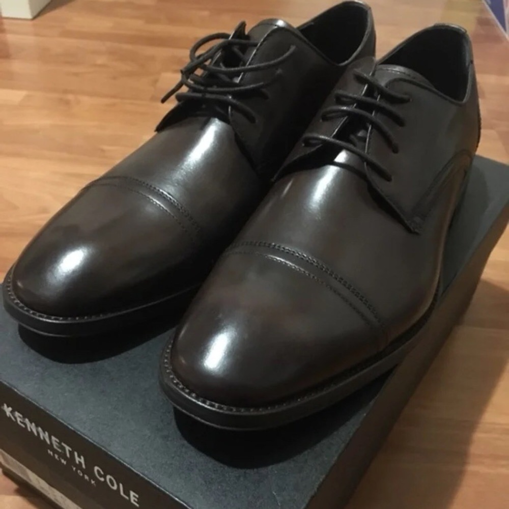 Kenneth Cole Brown Oxfords